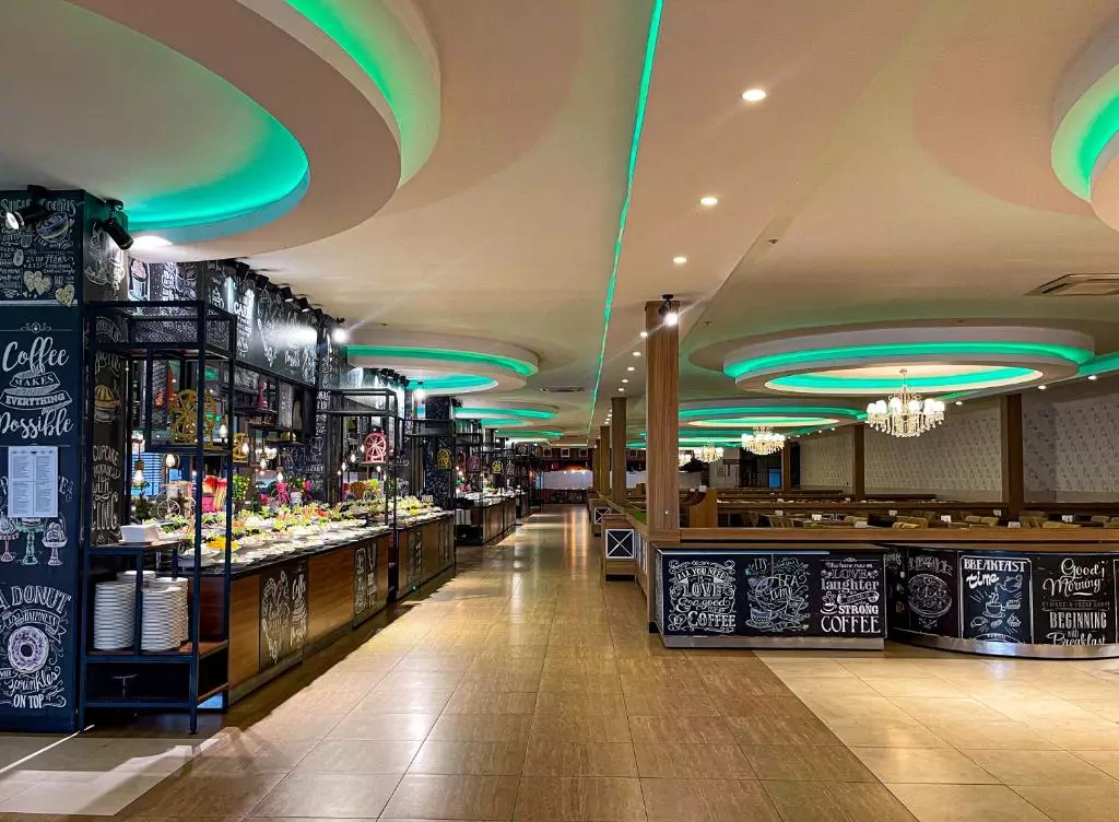 رستوران TRANSATLANTIK KEMER